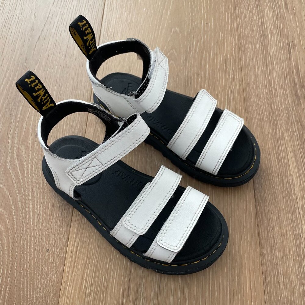 Dr. Martens Shoes Junior 13 Klaire Leather Strap Sandals White T Lamper Doc - Picture 3 of 16